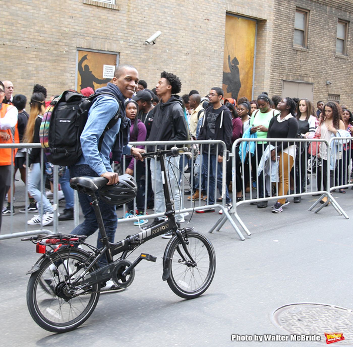 Photo Coverage: NYC High School Students Arrive for HAMILTON's Next #EduHam! Photo Coverage: NYC High School Students Arrive for HAMILTON's Next #EduHam! Image