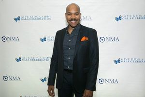 Darius de Haas Photo