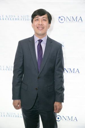 Paul Lee @ BroadwayWorld Paul Lee Photo