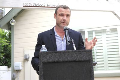 Liev Schreiber Photo