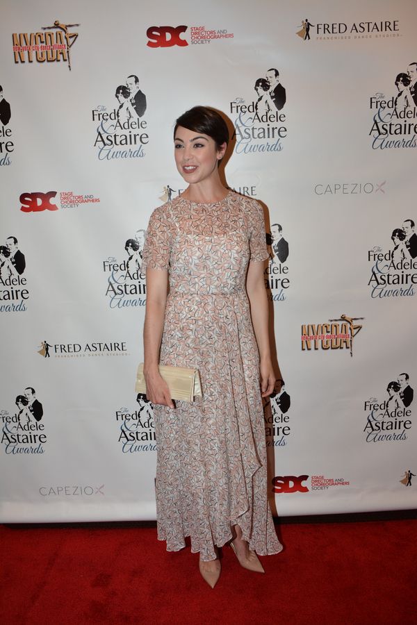 Photos: Dancers Unite on the Red Carpet at the 2016 Astaire Awards! — photo 46 of 60
