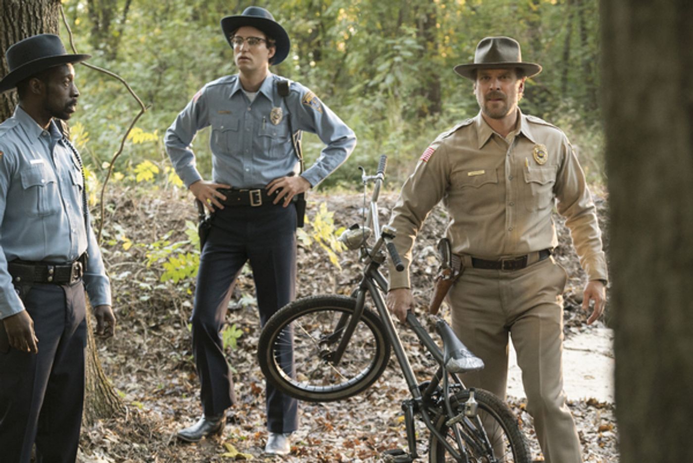 Photo Flash: Netflix Releases First Look at New Series STRANGER THINGS Photo Flash: Netflix Releases First Look at New Series STRANGER THINGS Image