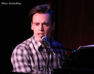 Erich Bergen @ BroadwayWorld Erich Bergen Photo