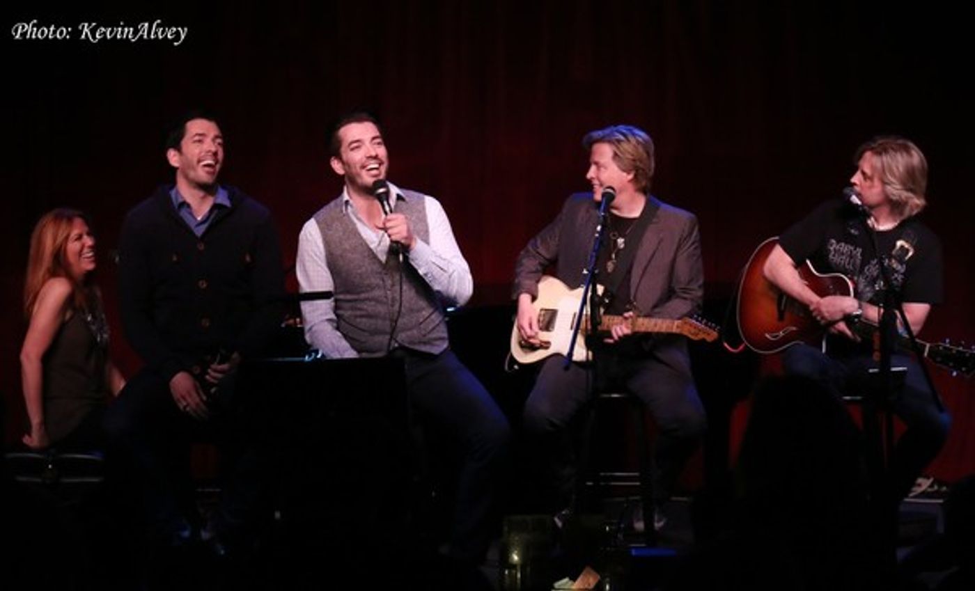 Photo Flash: The Property Brothers & More Join Victoria Shaw in UNDER THE COVERS at Birdland Photo Flash: The Property Brothers & More Join Victoria Shaw in UNDER THE COVERS at Birdland Image