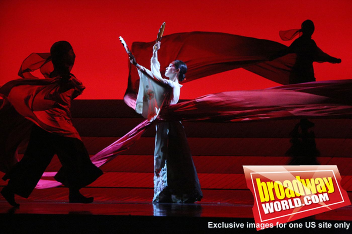 Photo Coverage: First Look at English National Opera's MADAM BUTTERFLY Photo Coverage: First Look at English National Opera's MADAM BUTTERFLY Image