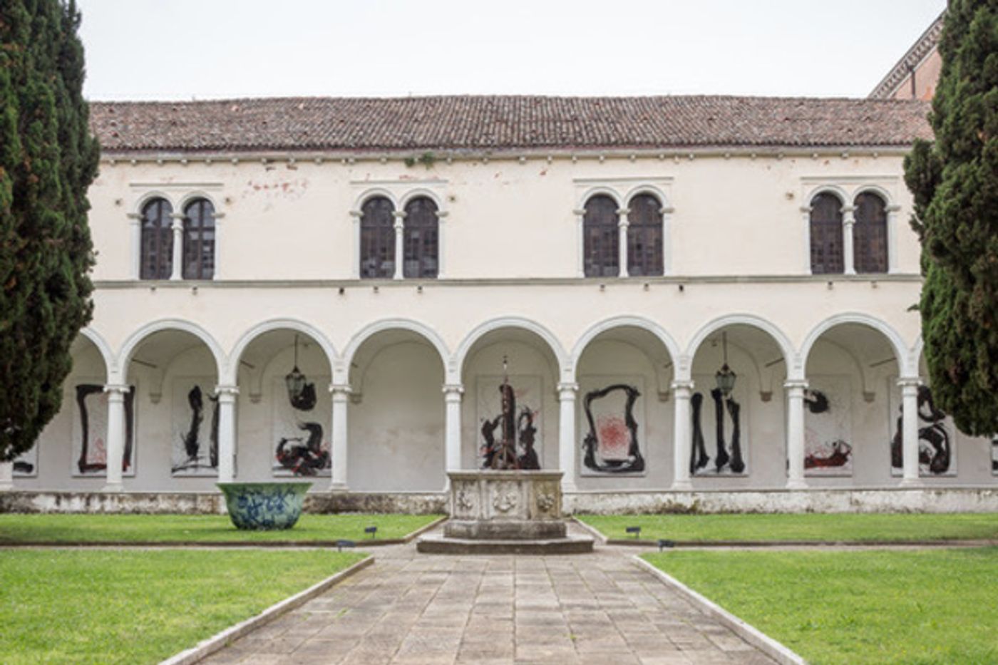 Photo Flash: First Look at Qin Feng Ink Art Display, WAITING FOR QIN FENG  Image