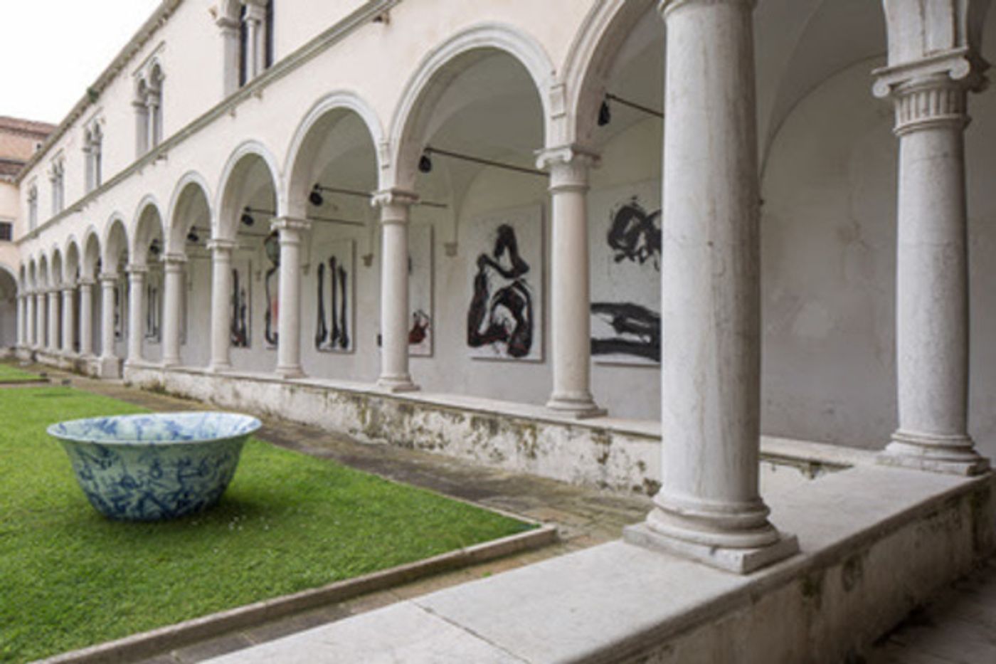 Photo Flash: First Look at Qin Feng Ink Art Display, WAITING FOR QIN FENG  Image