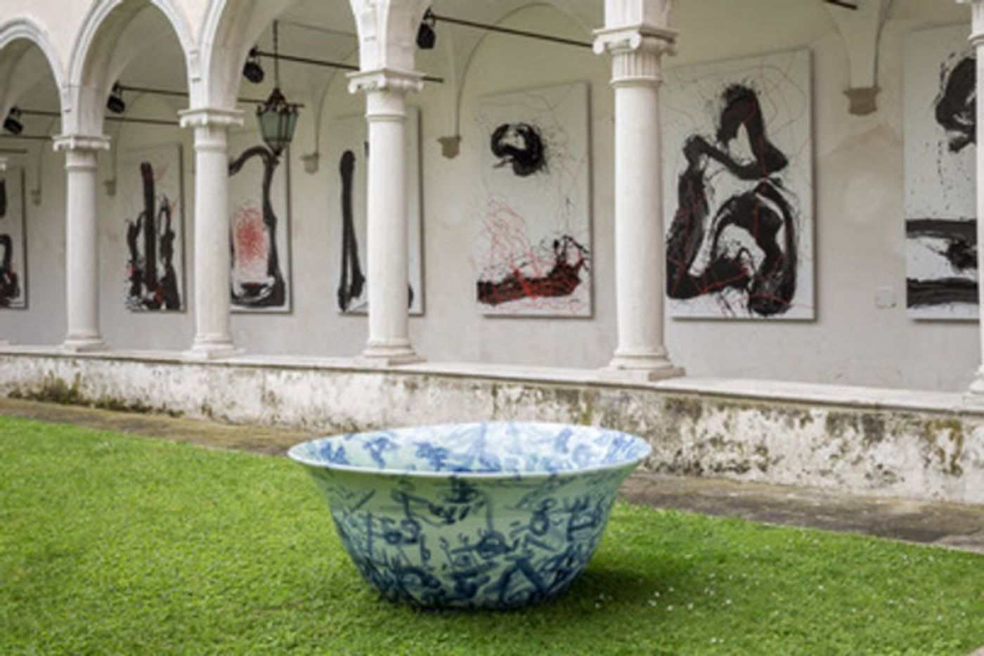 Photo Flash: First Look at Qin Feng Ink Art Display, WAITING FOR QIN FENG  Image