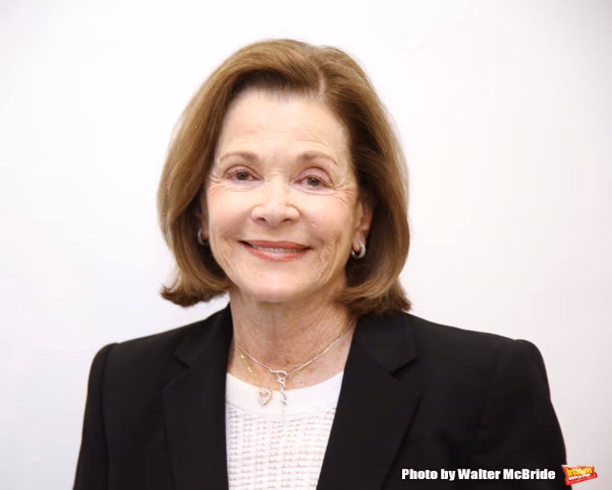 Jessica Walter  at 