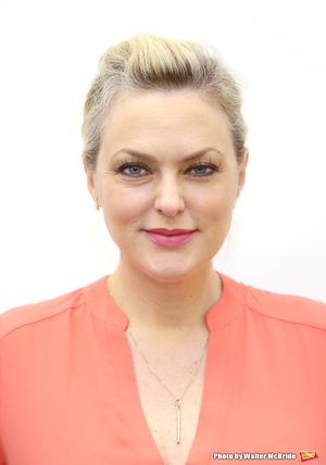 Elaine Hendrix @ BroadwayWorld Elaine Hendrix Photo