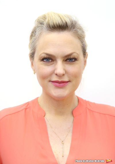 Elaine Hendrix  Photo