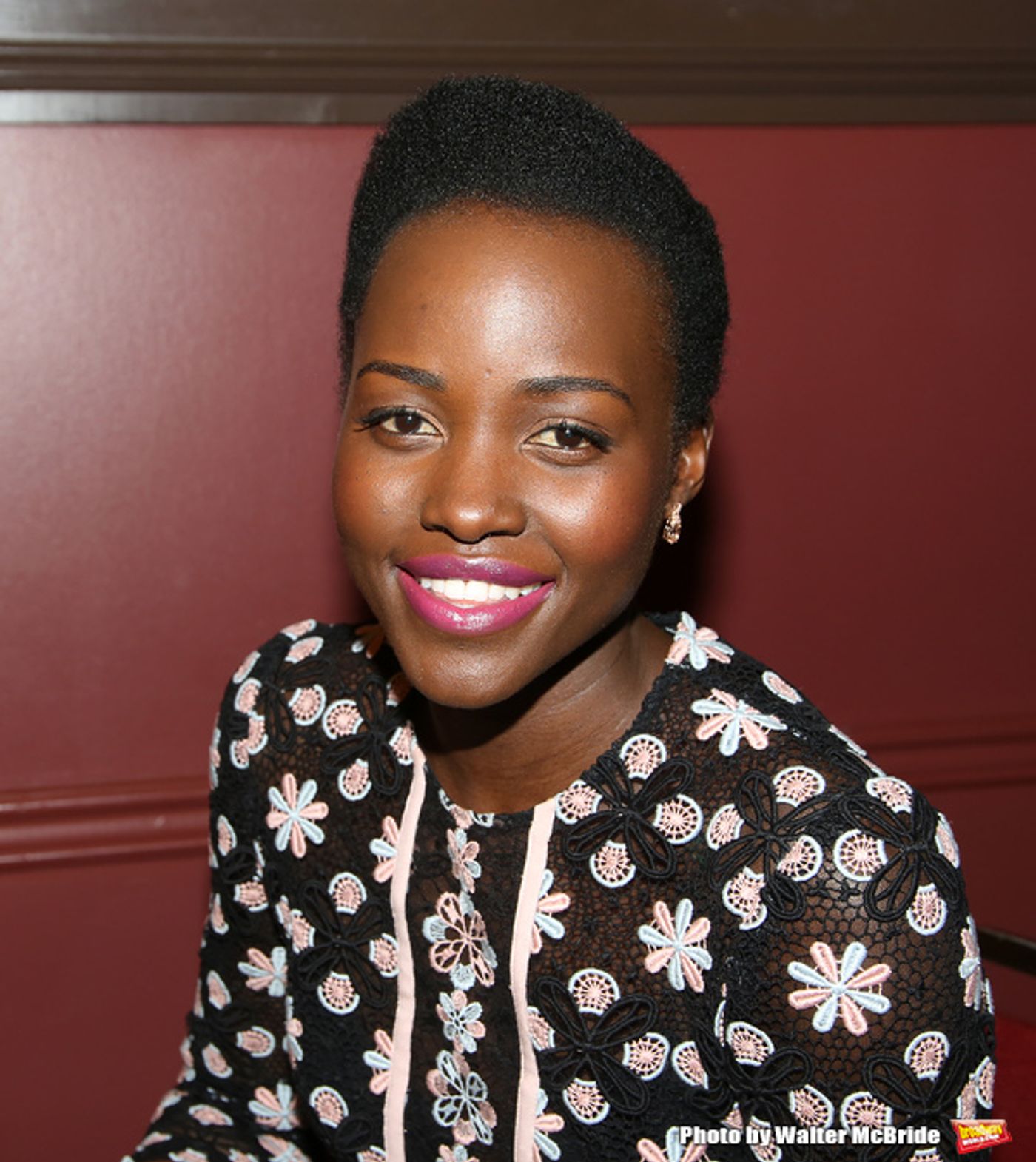 Photo Coverage: ECLIPSED's Lupita Nyong'o Celebrates Her New Sardi's Portrait!  Image