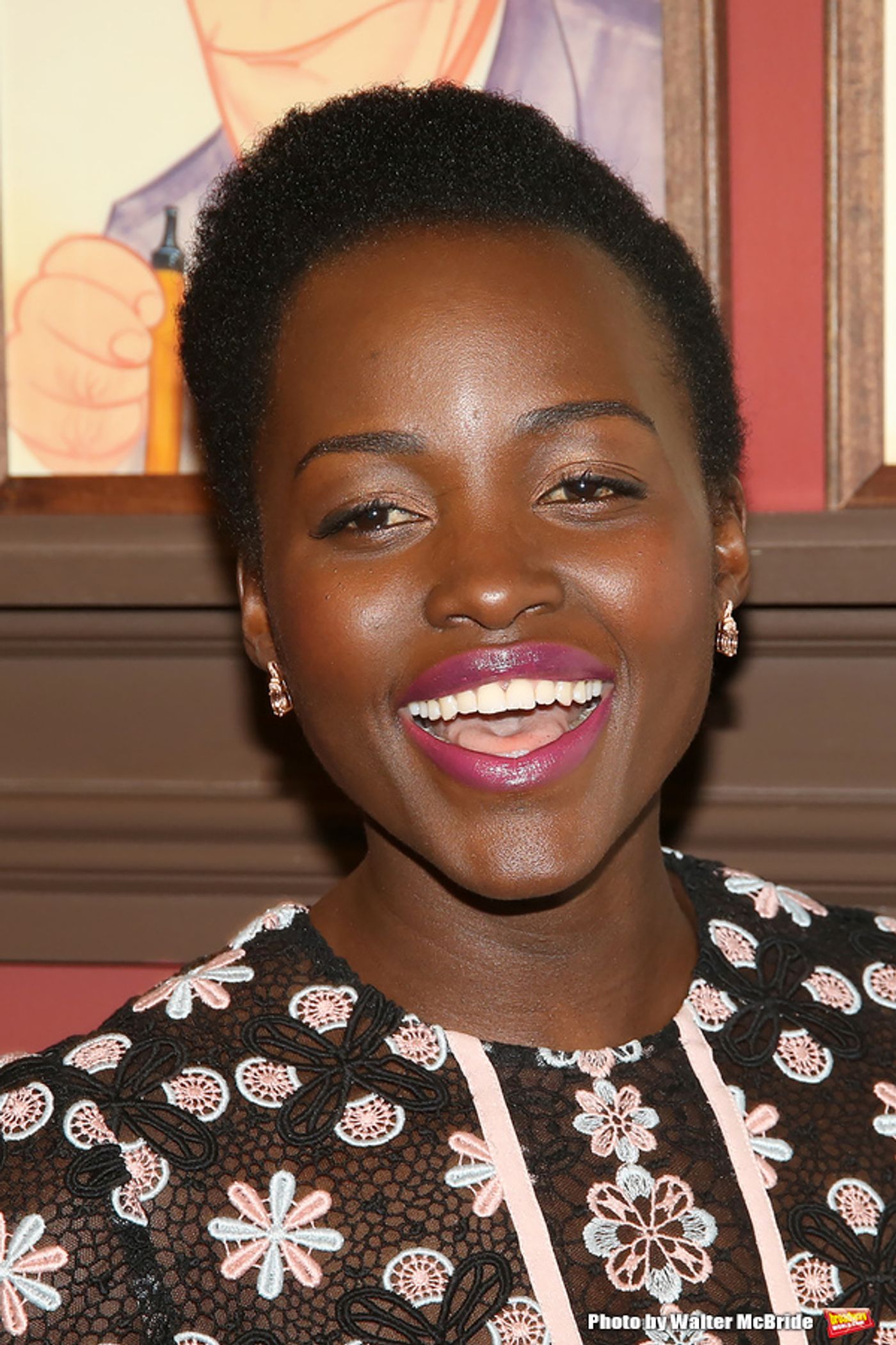 Photo Coverage: ECLIPSED's Lupita Nyong'o Celebrates Her New Sardi's Portrait!  Image