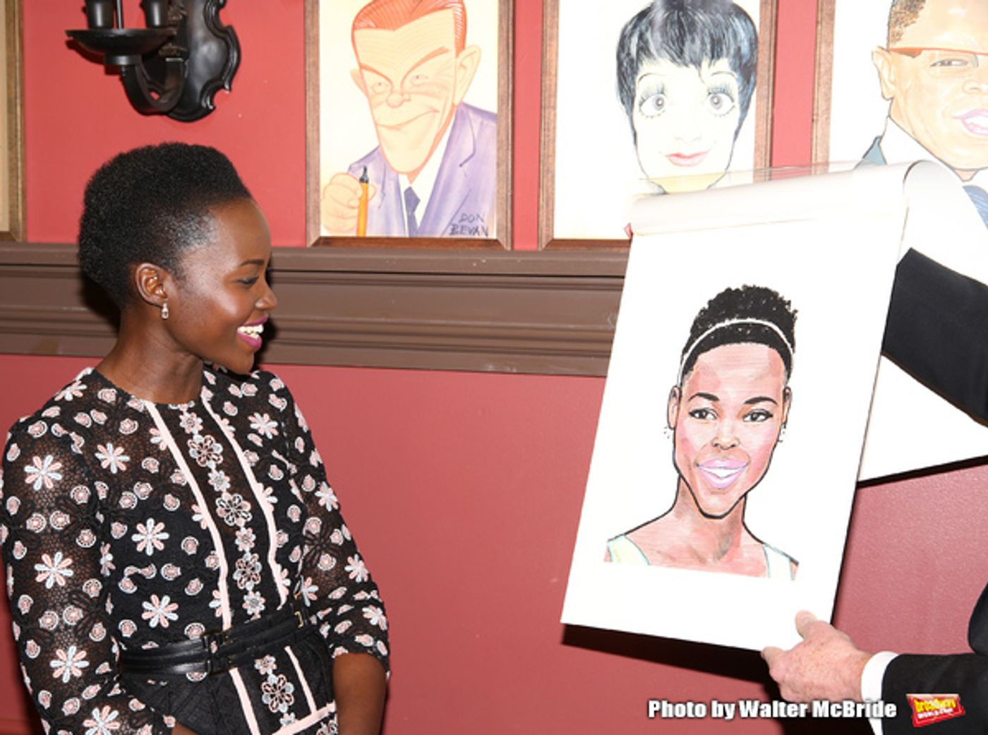 Photo Coverage: ECLIPSED's Lupita Nyong'o Celebrates Her New Sardi's Portrait!  Image