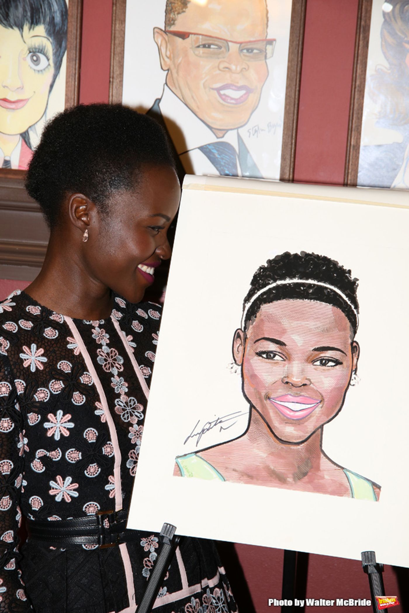 Photo Coverage: ECLIPSED's Lupita Nyong'o Celebrates Her New Sardi's Portrait!  Image