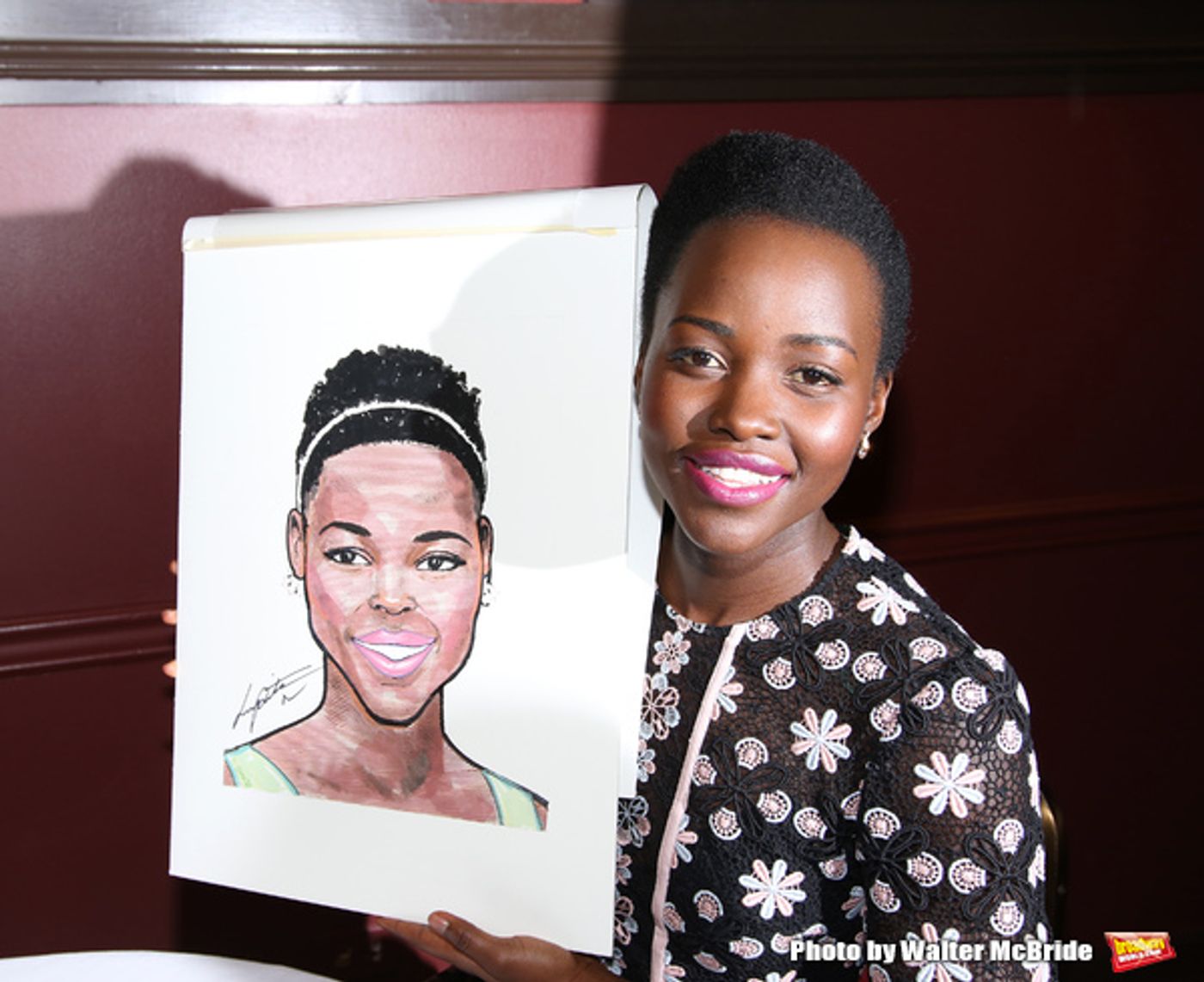 Photo Coverage: ECLIPSED's Lupita Nyong'o Celebrates Her New Sardi's Portrait!  Image