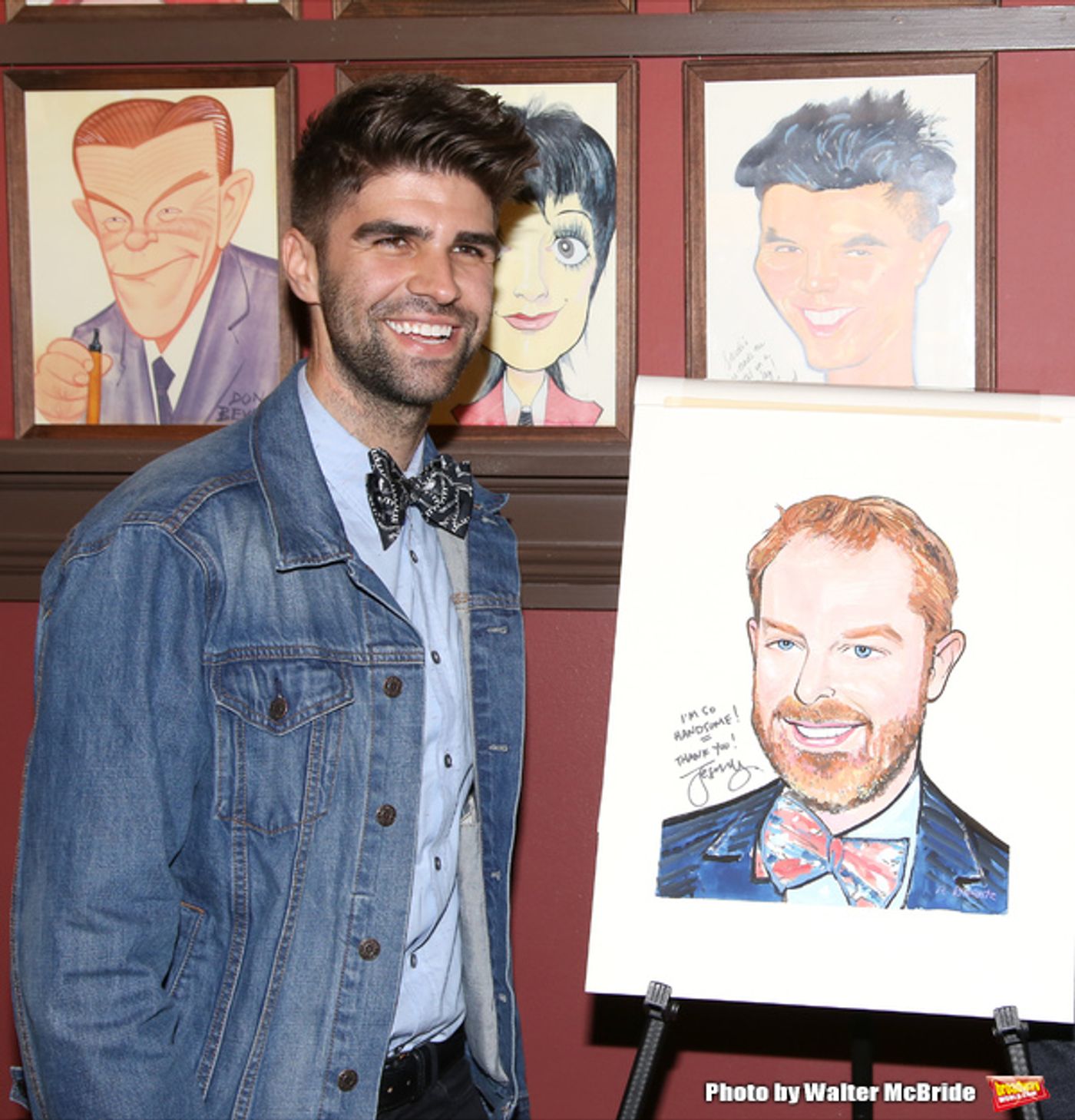 Photo Coverage: FULLY COMMITTED's Jesse Tyler Ferguson Gets Honored with a Sardi's Portrait!  Image