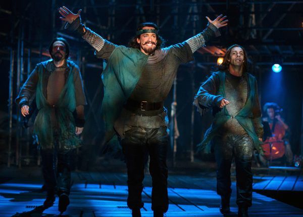 Photo Flash: First Look at TUG OF WAR at Chicago Shakespeare Theater  Image