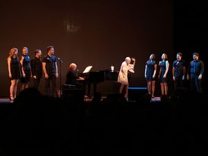 Kristin Chenoweth @ BroadwayWorld Kristin Chenoweth Photo