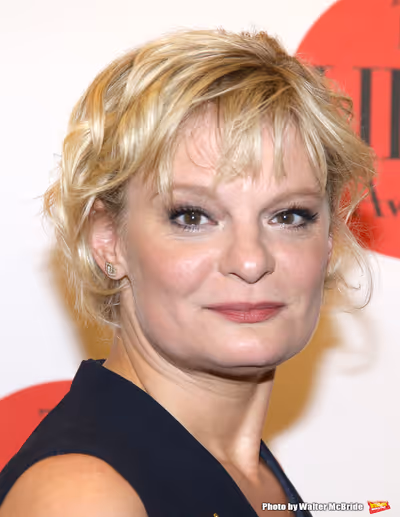 Martha Plimpton Photo