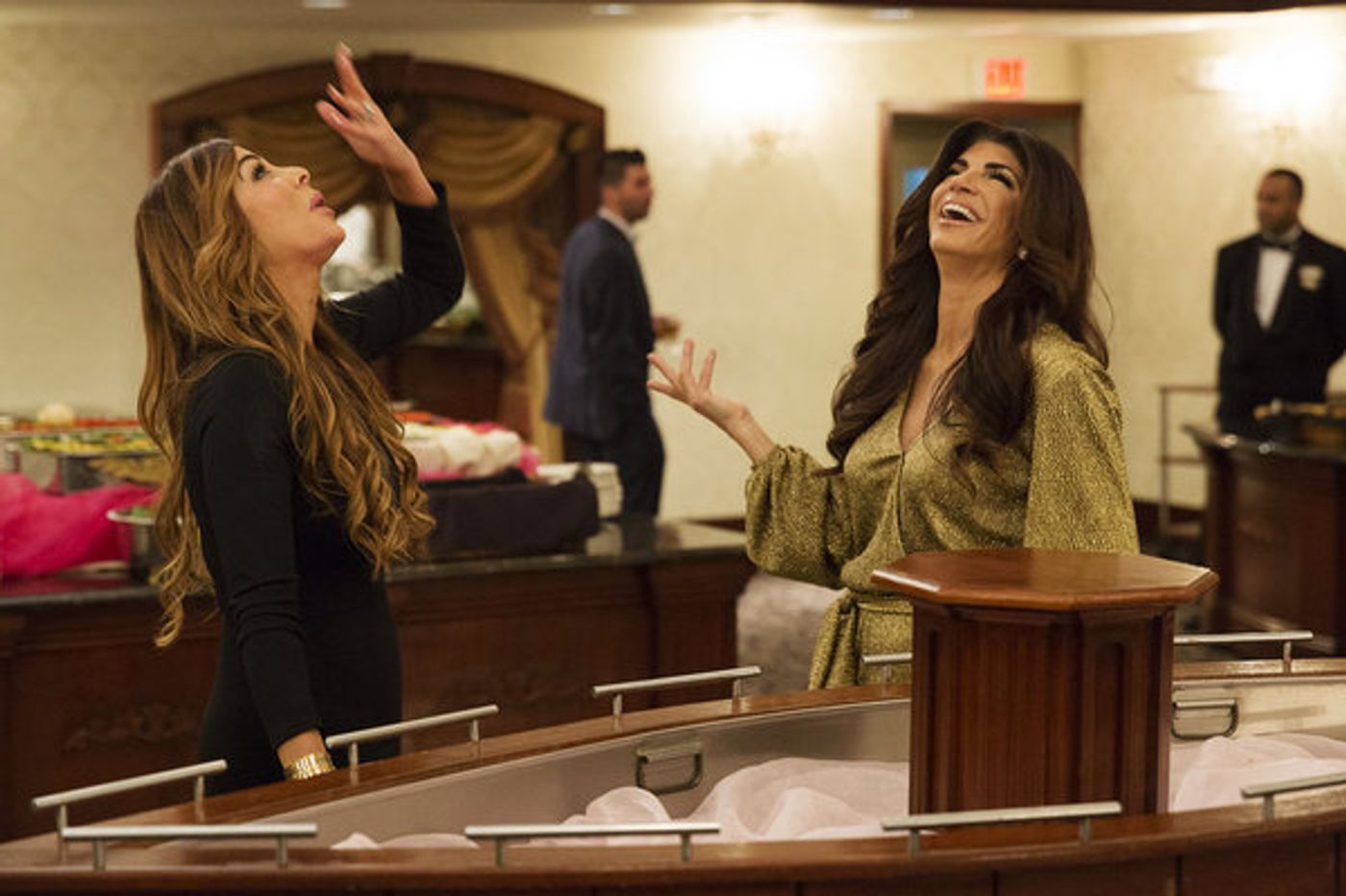 Photo Flash: Theresa Giudice & More Return for New Season of REAL HOUSEWIVES OF NEW JERSEY  Image