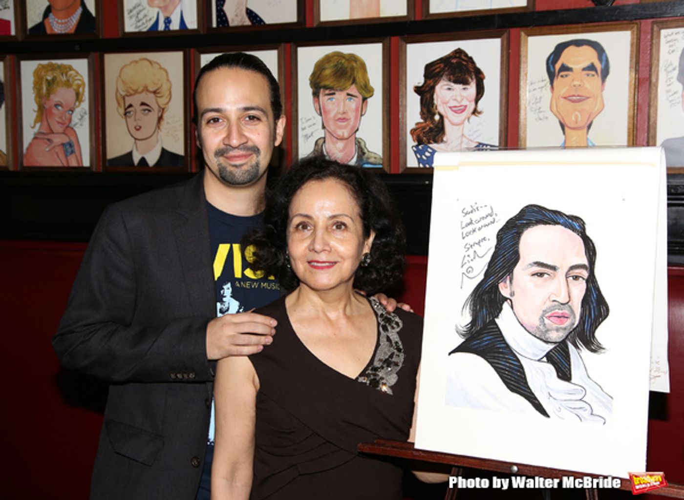 Photo Coverage: Look Around, Look Around! HAMILTON's Lin-Manuel Miranda Is Getting His Sardi's Portrait Photo Coverage: Look Around, Look Around! HAMILTON's Lin-Manuel Miranda Is Getting His Sardi's Portrait Image