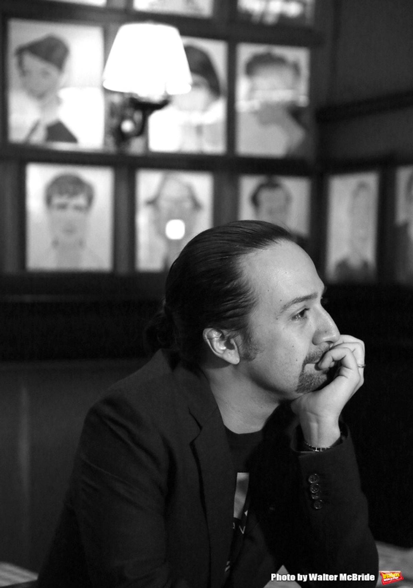 Photo Coverage: Look Around, Look Around! HAMILTON's Lin-Manuel Miranda Is Getting His Sardi's Portrait  Image
