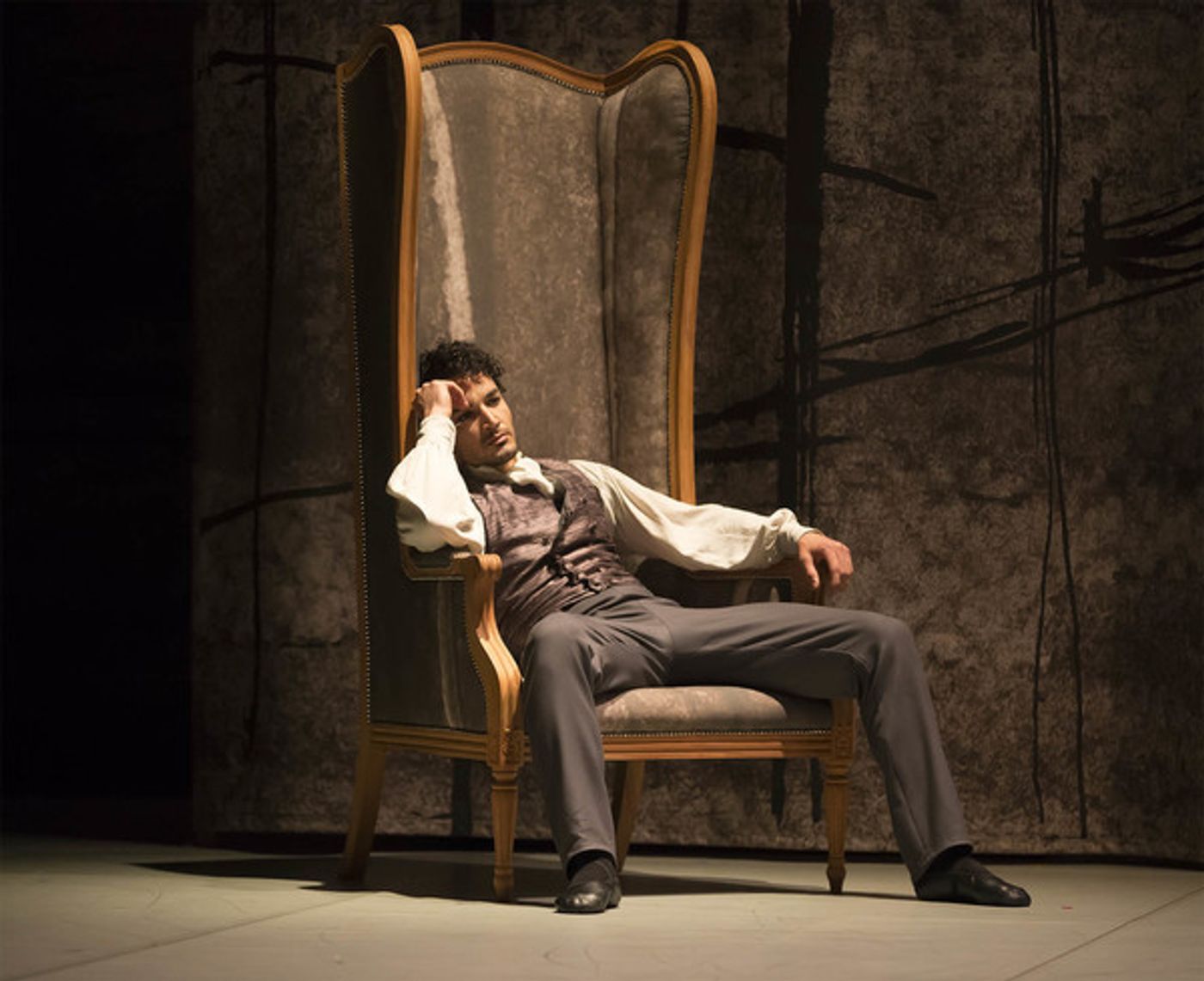 Photo Flash: First Look at World Premiere of Northern Ballet's JANE EYRE  Image