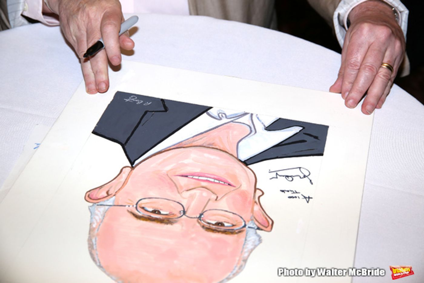 Photo Coverage: THE COLOR PURPLE's John Doyle Unveils New Portrait at Sardi's!  Image