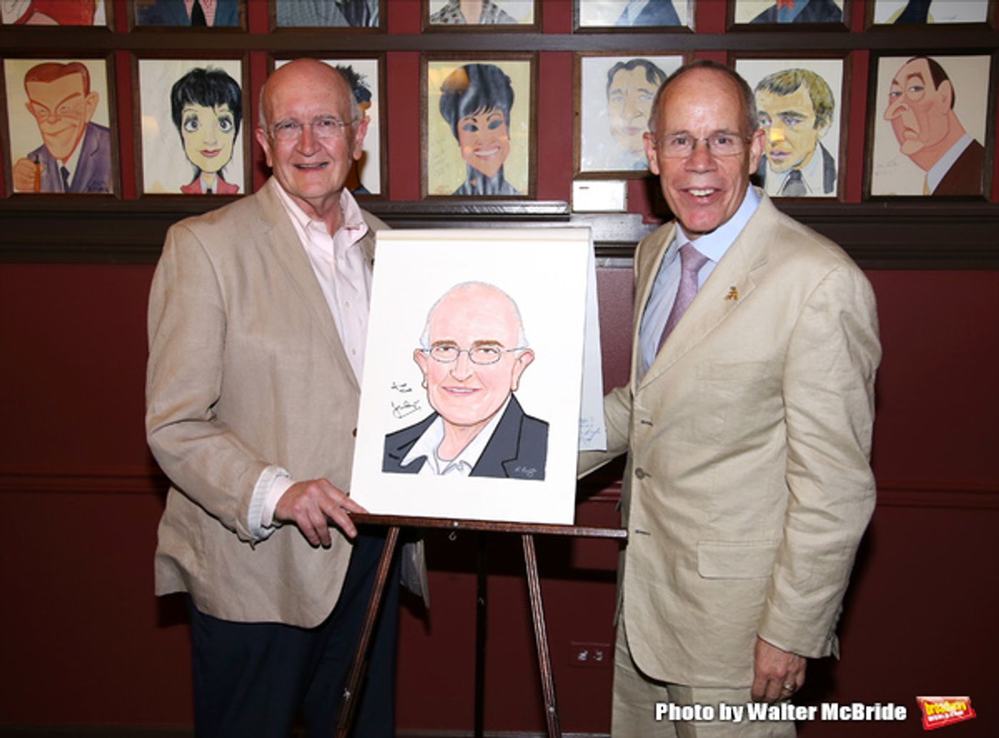 Photo Coverage: THE COLOR PURPLE's John Doyle Unveils New Portrait at Sardi's!  Image
