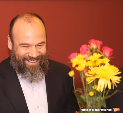 Danny Burstein Photo