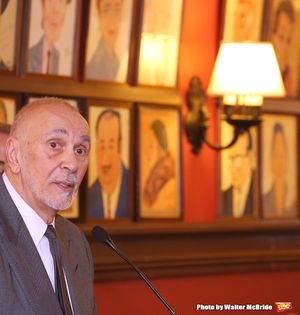 Frank Langella Photo