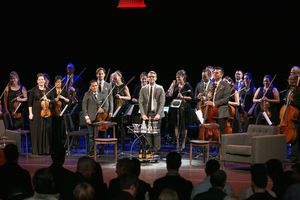 Luke Frazier and the cast Photo