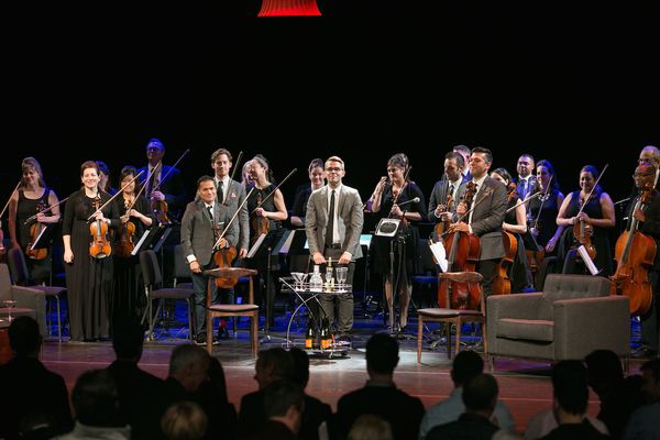 Luke Frazier and the cast Photo