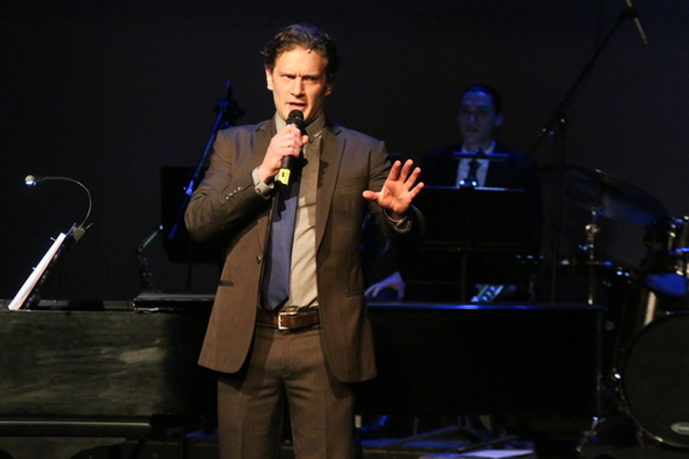 Photo Flash: Glenn Close Receives Inaugural Marvin Hamlisch Award at Sharon Playhouse Season Benefit Gala Photo Flash: Glenn Close Receives Inaugural Marvin Hamlisch Award at Sharon Playhouse Season Benefit Gala Image