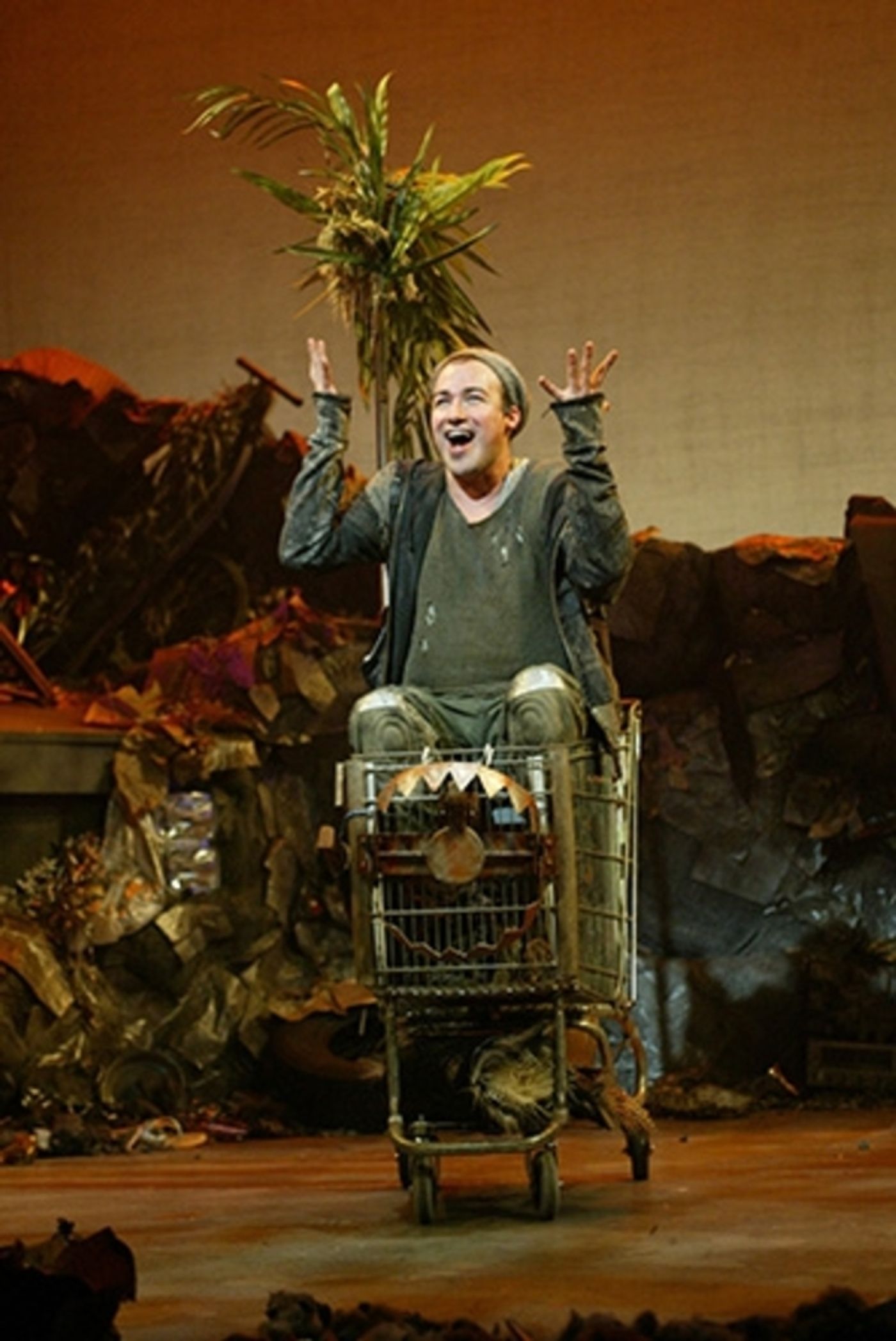 Photo Flash: First Look at Tony Sheldon, Caesar Samayoa, Michelle Aravena and More in Goodspeed's THE ROAR OF THE GREASEPAINT - THE SMELL OF THE CROWD  Image