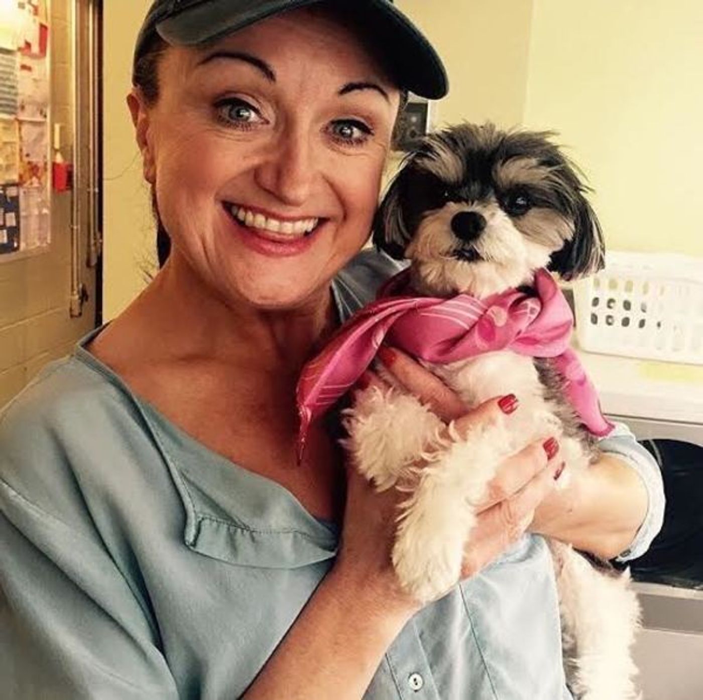 Photo Flash: Tinkerbelle the Dog Visits Cast of ANASTASIA at Hartford Stage Photo Flash: Tinkerbelle the Dog Visits Cast of ANASTASIA at Hartford Stage Image