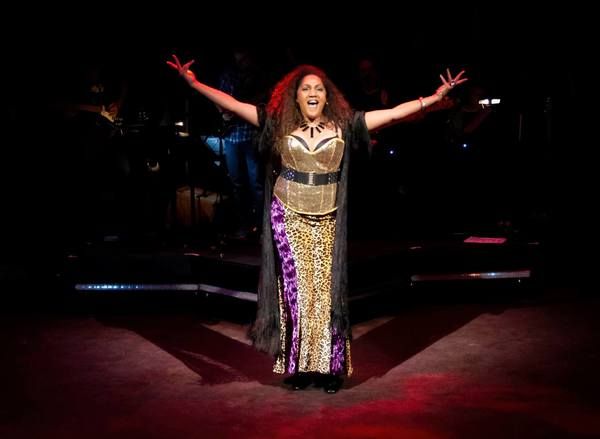 AnnChris Warren Photo