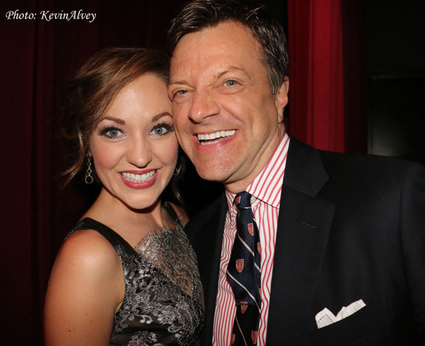 Photo Flash: Tony Nominee Laura Osnes Performs at Birdland  Image