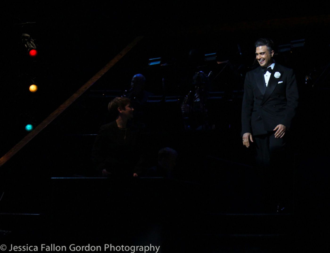 Photo Coverage: JANE THE VIRGIN's Jaime Camil Takes Opening Night Bows in CHICAGO!  Image