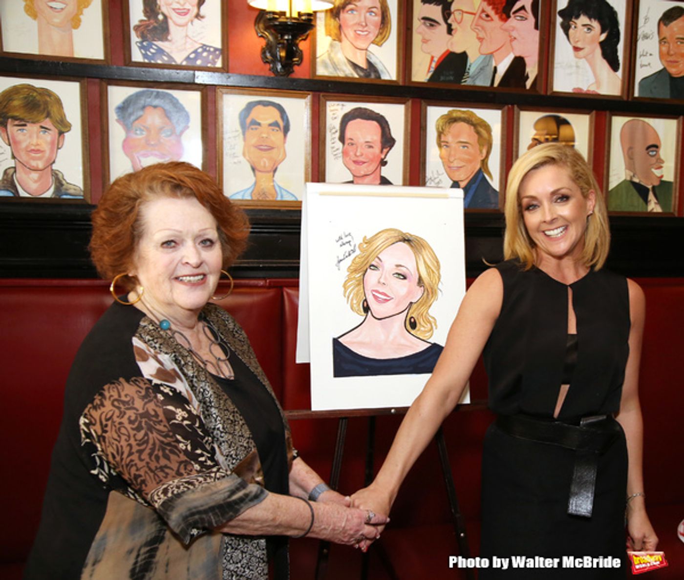 Photo Coverage: Tony Nominee Jane Krakowski Unveils Her New Portrait at Sardi's!  Image