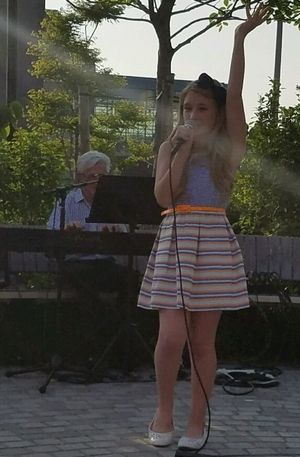 TORI MURRAY @ BroadwayWorld TORI MURRAY Photo