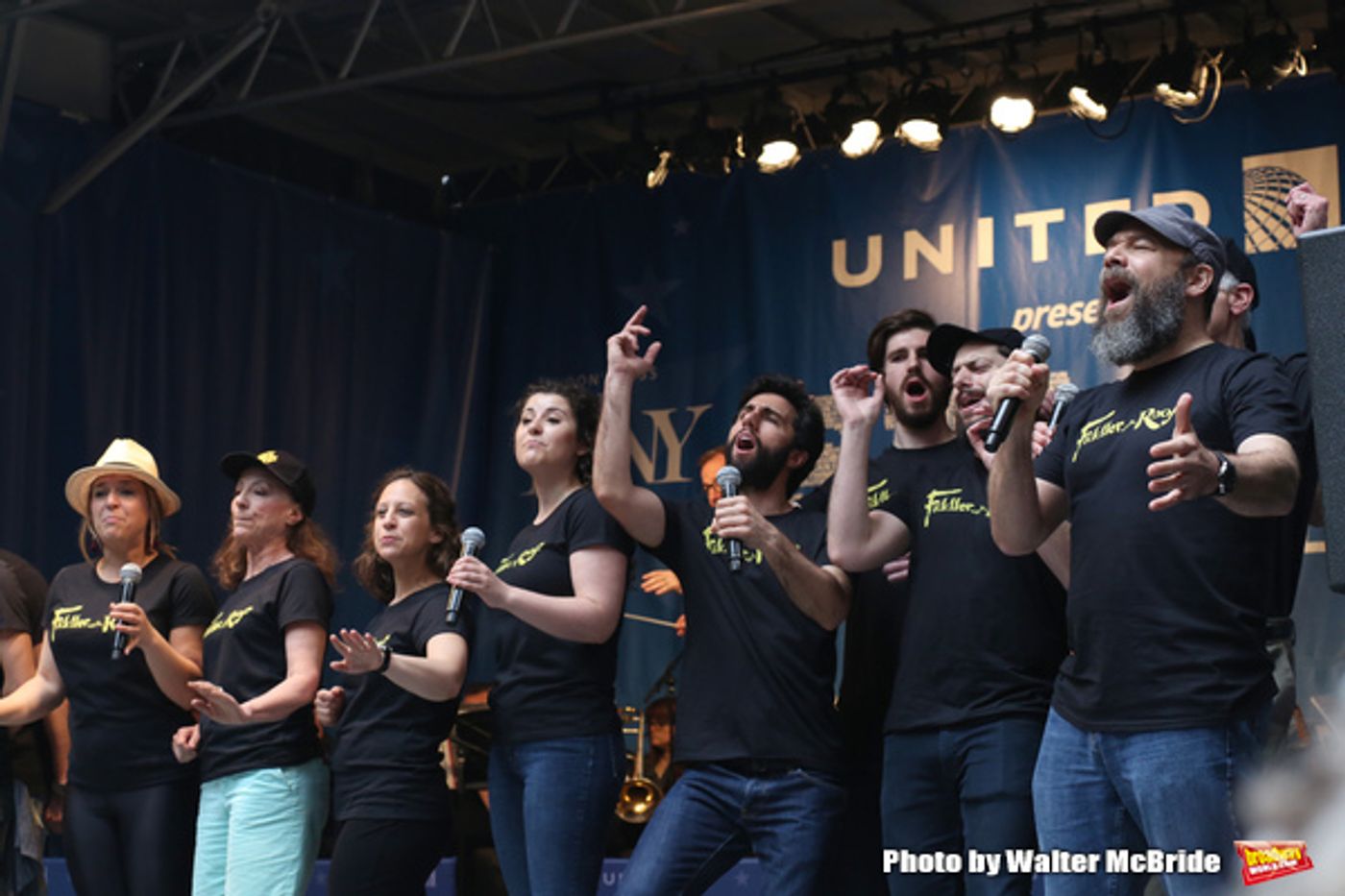 Photo Coverage: Broadway Shines Bright at STARS IN THE ALLEY! Photo Coverage: Broadway Shines Bright at STARS IN THE ALLEY! Image