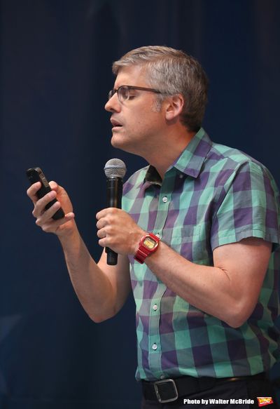 Mo Rocca Photo