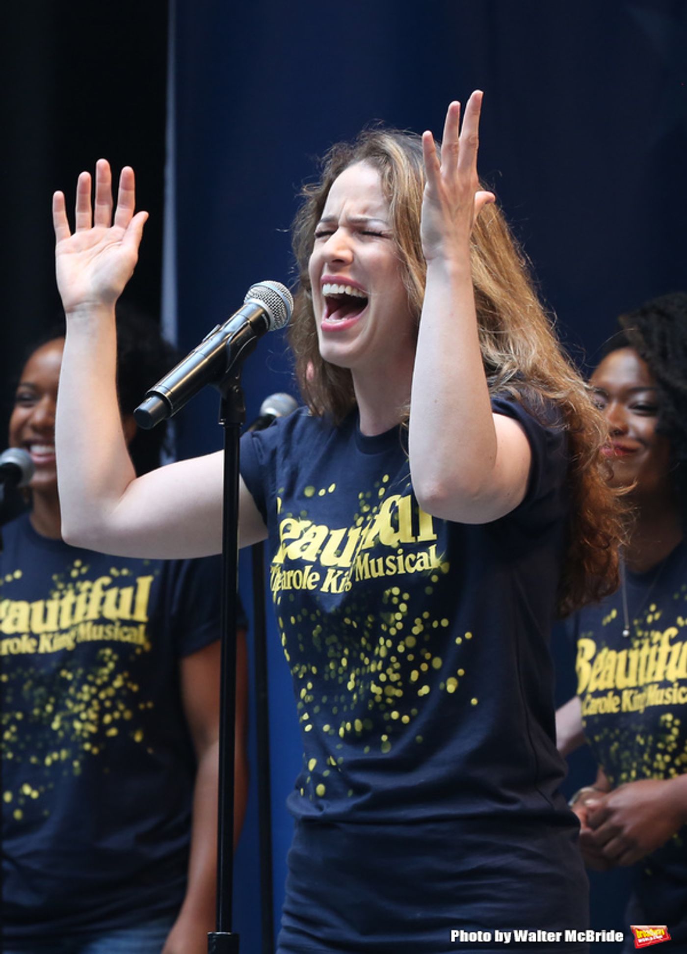 Photo Coverage: Broadway Shines Bright at STARS IN THE ALLEY!  Image