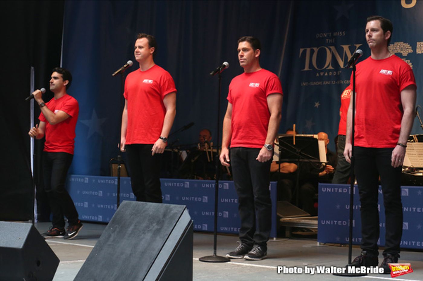 Photo Coverage: Broadway Shines Bright at STARS IN THE ALLEY! Photo Coverage: Broadway Shines Bright at STARS IN THE ALLEY! Image