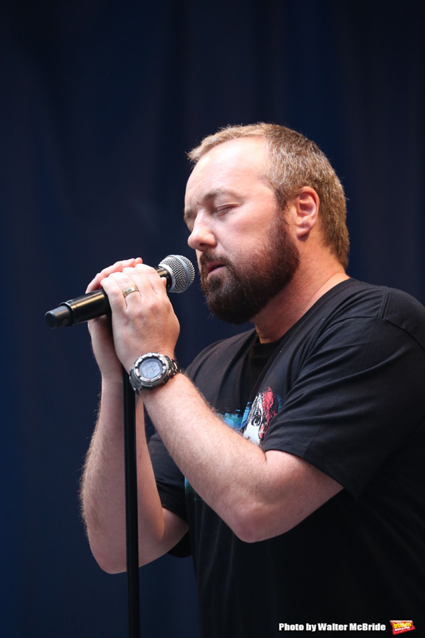 Photo Coverage: Broadway Shines Bright at STARS IN THE ALLEY!  Image