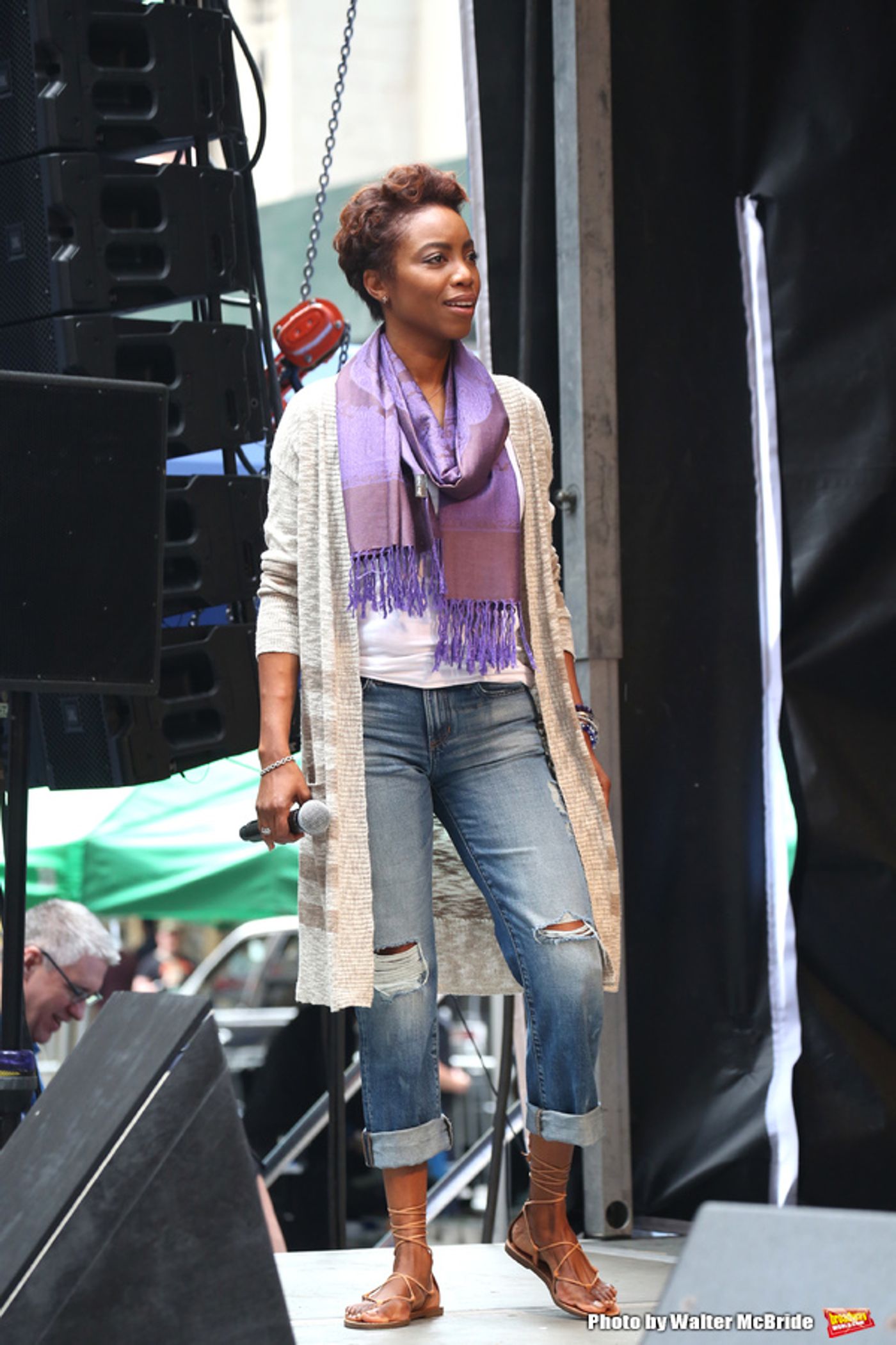 Photo Coverage: Broadway Shines Bright at STARS IN THE ALLEY!  Image