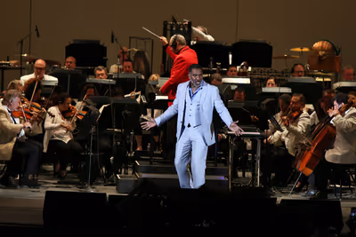 Norm Lewis Photo