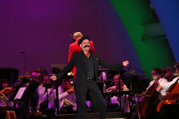 John Stamos Photo